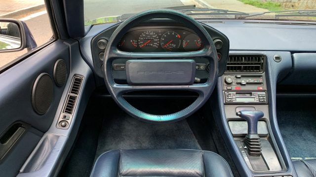 1985-porsche-928-s27