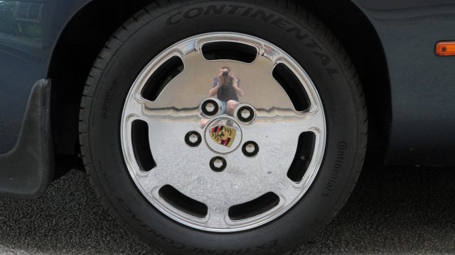 1985-porsche-928-s37